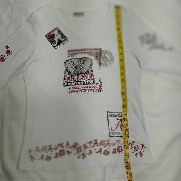 *SOLD* Alabama Roll Tide Tee 🐘🏈 - Picture 3 of 8